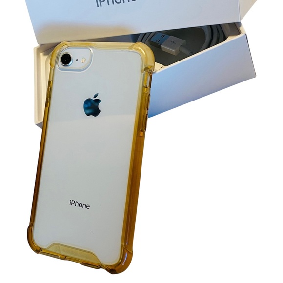 📱iPhone 8 | White & Silver | 64g | NEW Apple Charger | EUC - Picture 8 of 11